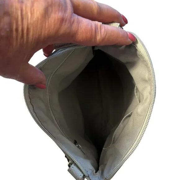 Izod Sage Faux Leather Crossbody Bag Adjustable Strap & Zippered Pocket - Picture 2 of 6